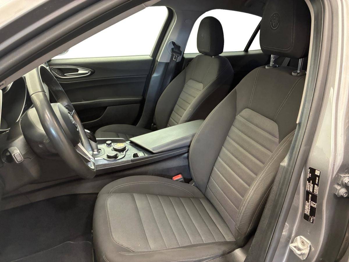 alfa-romeo-giulia-2020-diesel-2143cc
