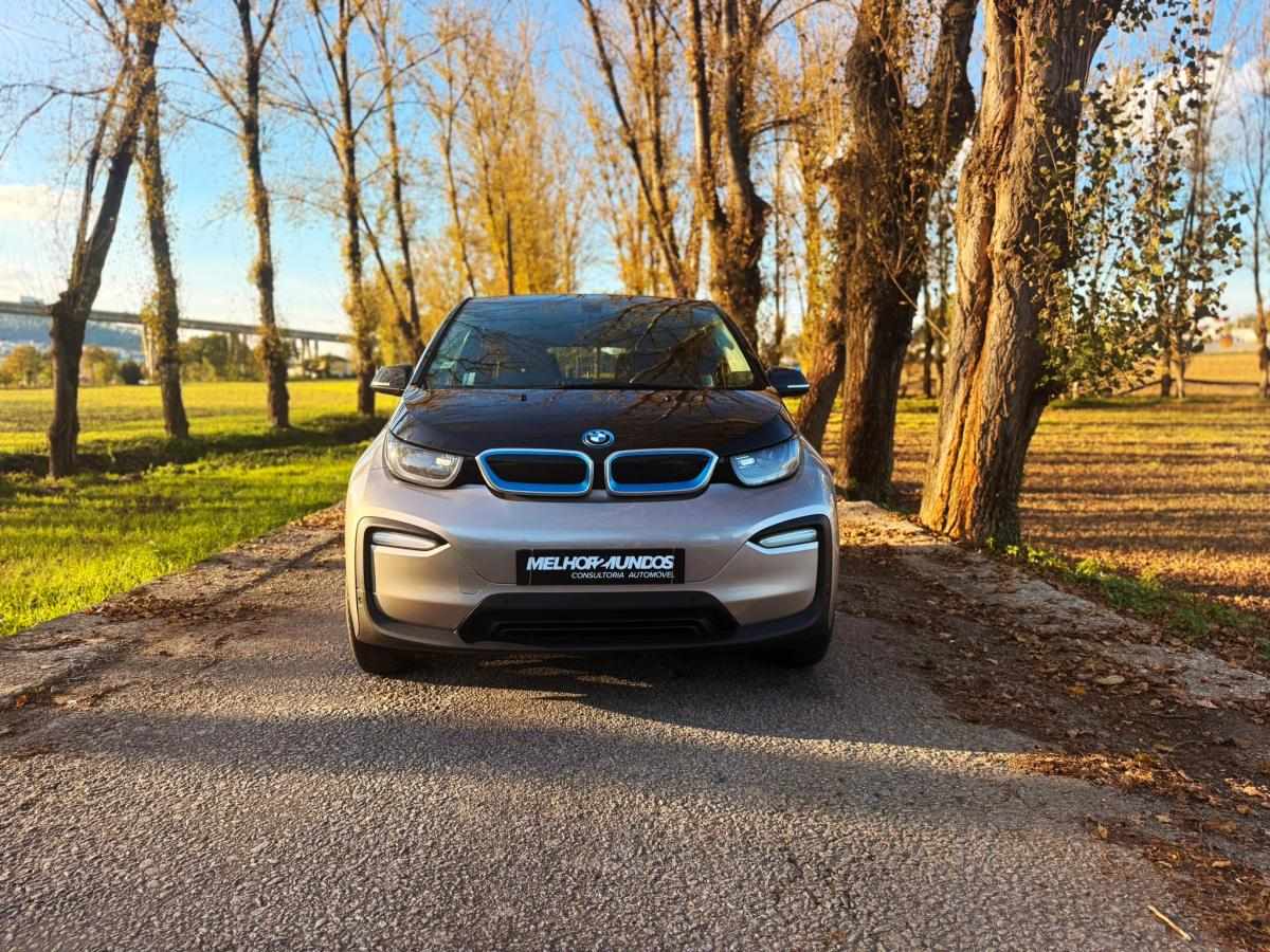 bmw-i3-2021-eletrico-500cc