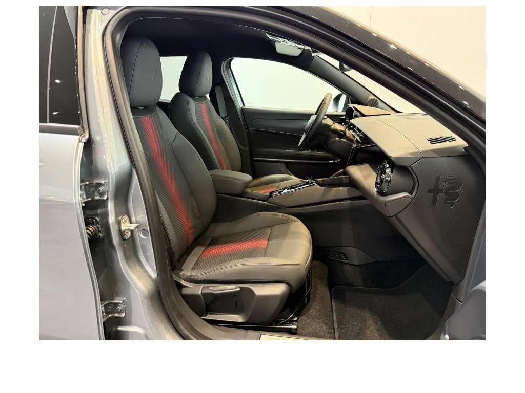 alfa-romeo-junior-2025-eletrico-0cc