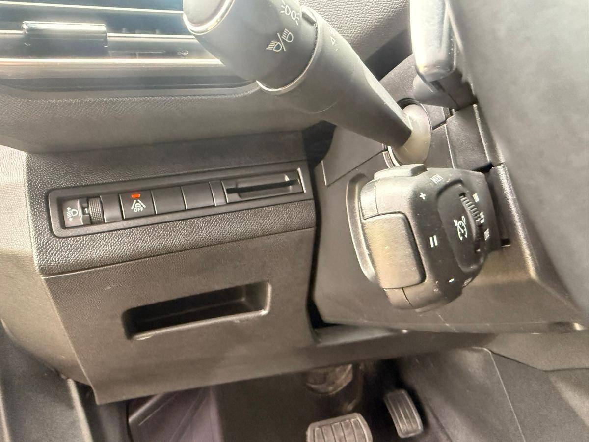peugeot-3008-2023-gasolina-1199cc