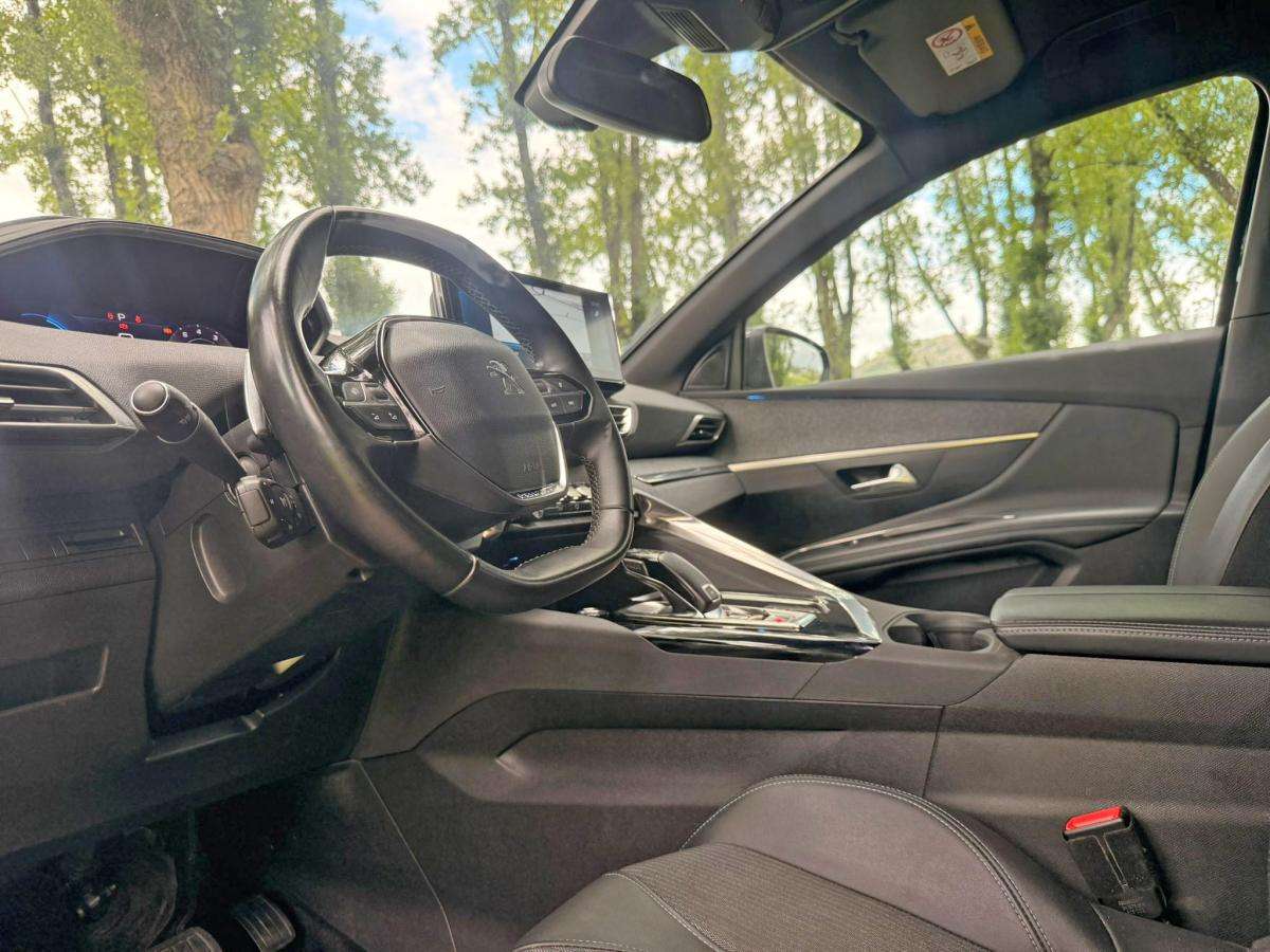 peugeot-3008-2023-gasolina-1199cc