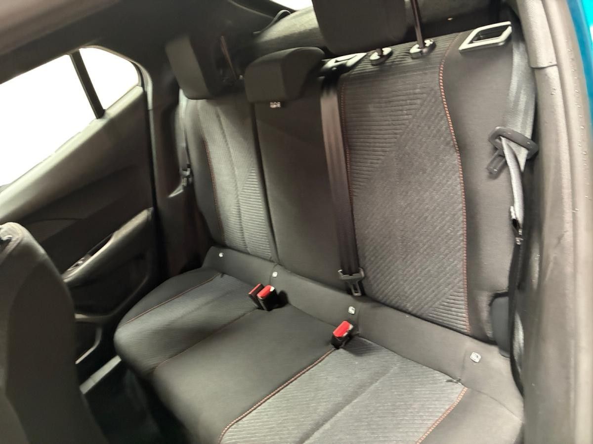 peugeot-2008-2025-gasolina-1199cc