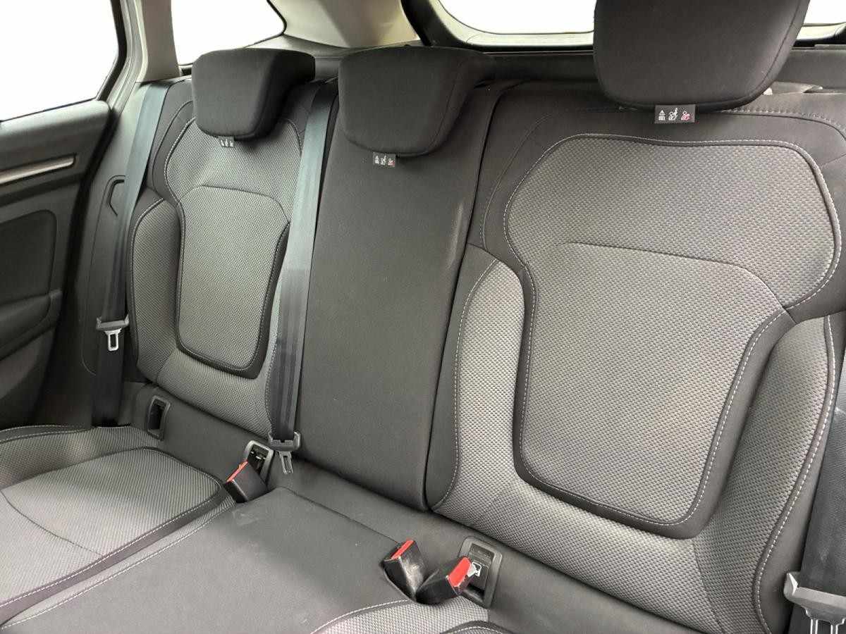 renault-megane-break-2023-diesel-1461cc