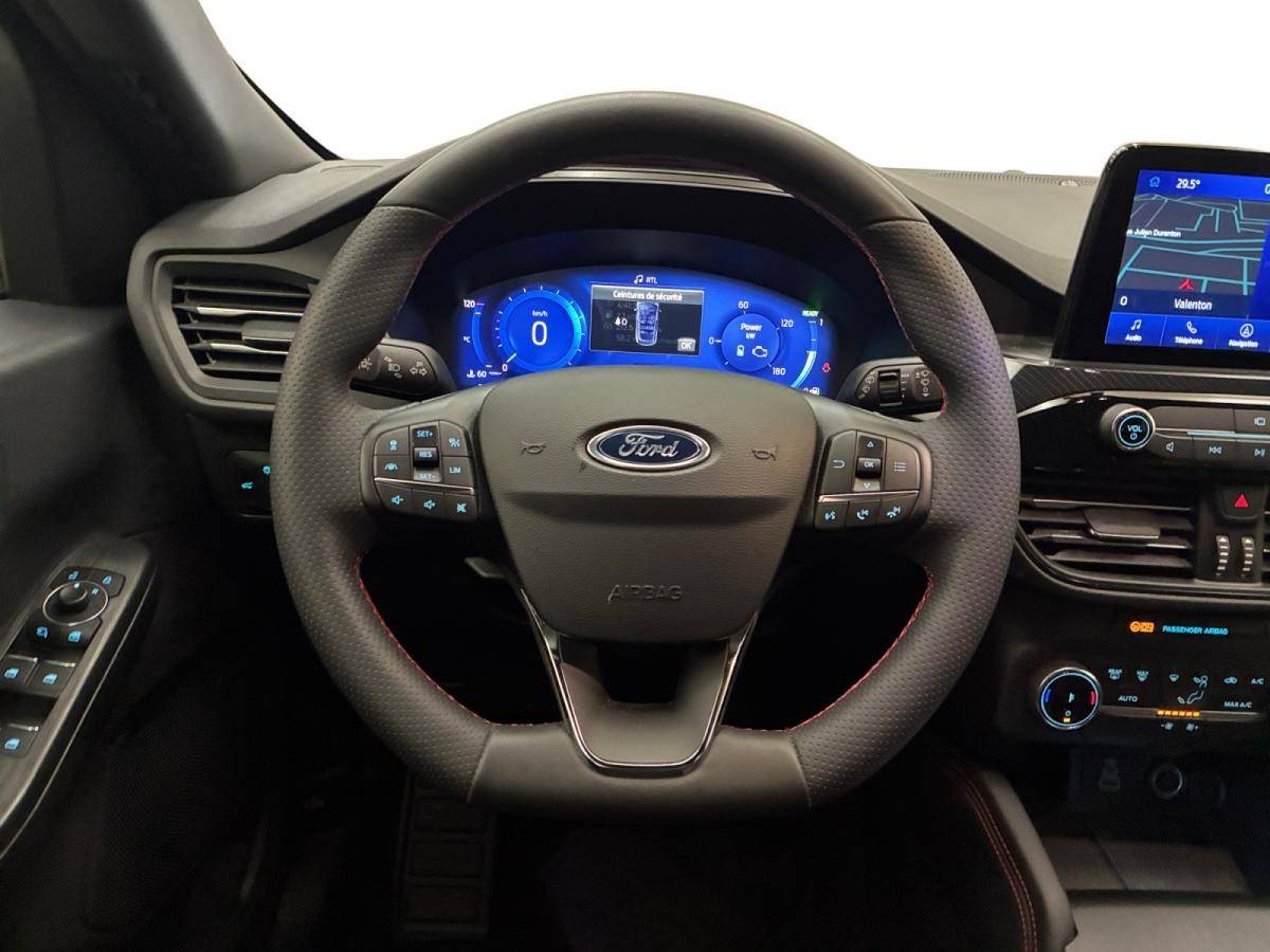ford-kuga-2023-hibrido-a-gasolina-2488cc