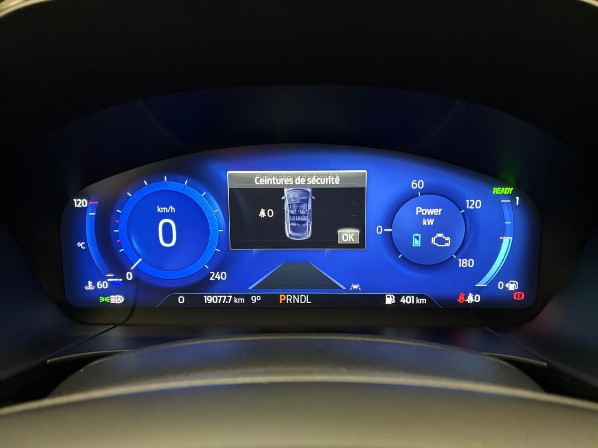 ford-kuga-2023-hibrido-a-gasolina-2488cc