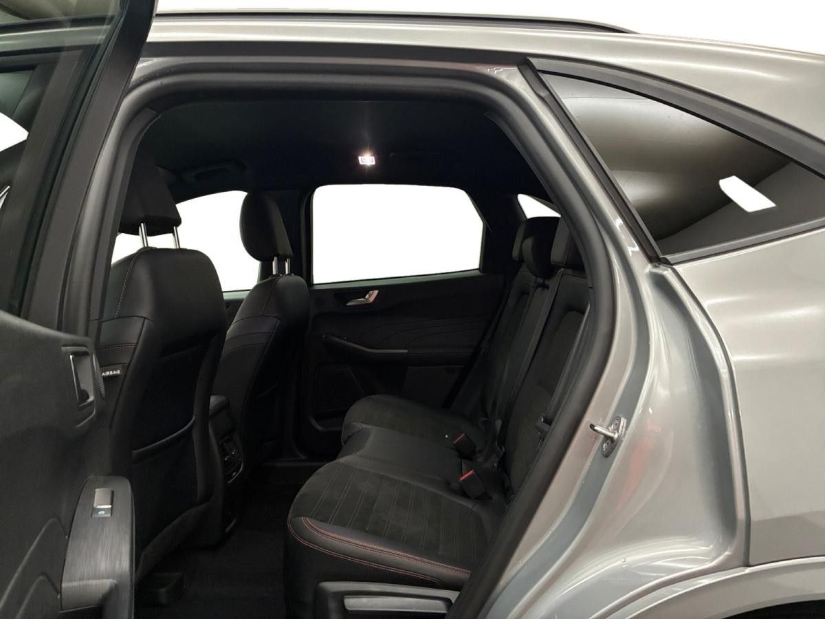 ford-kuga-2023-hibrido-a-gasolina-2488cc