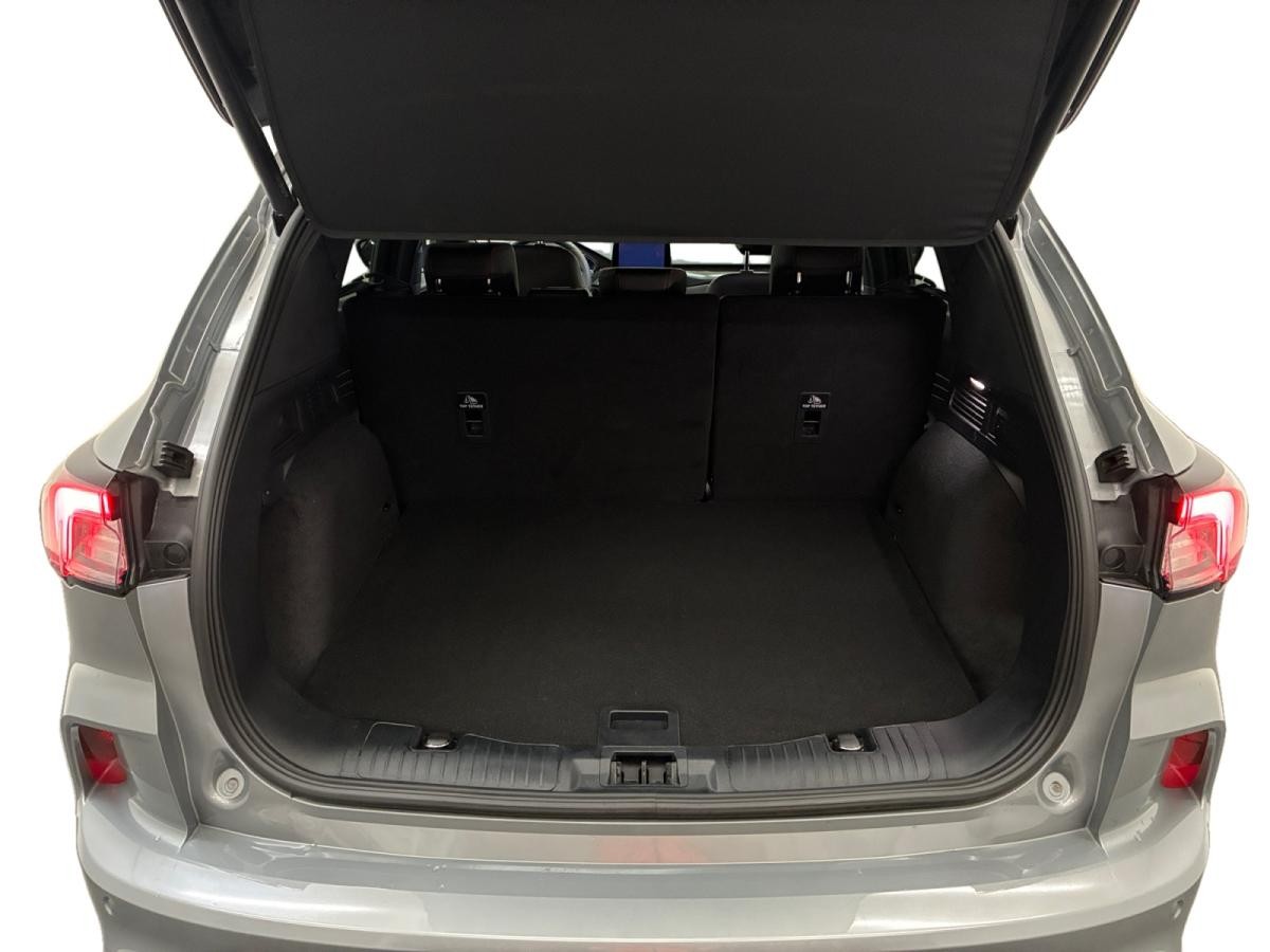 ford-kuga-2023-hibrido-a-gasolina-2488cc