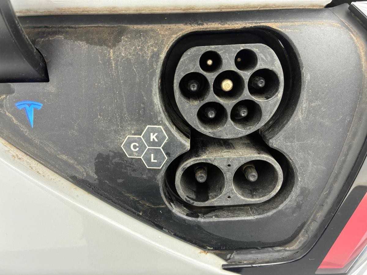 tesla-model-3-2023-eletrico-0cc