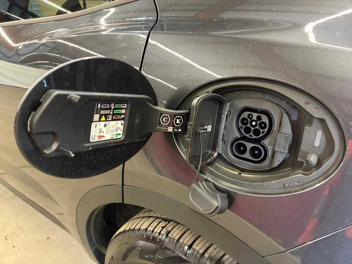 jaguar-e-pace-2023-hibrido-a-gasolina-1498cc