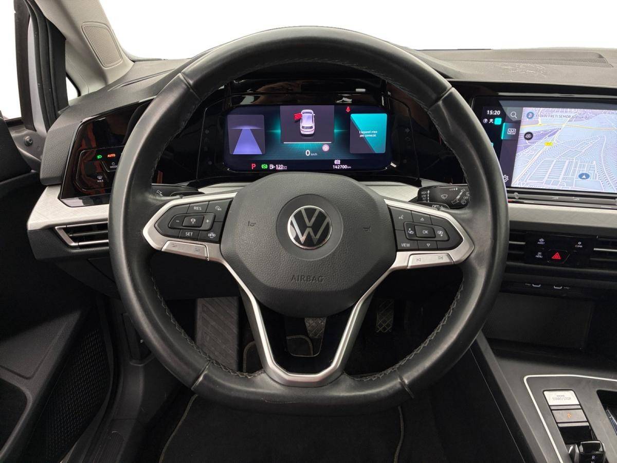 volkswagen-golf-2022-diesel-1968cc