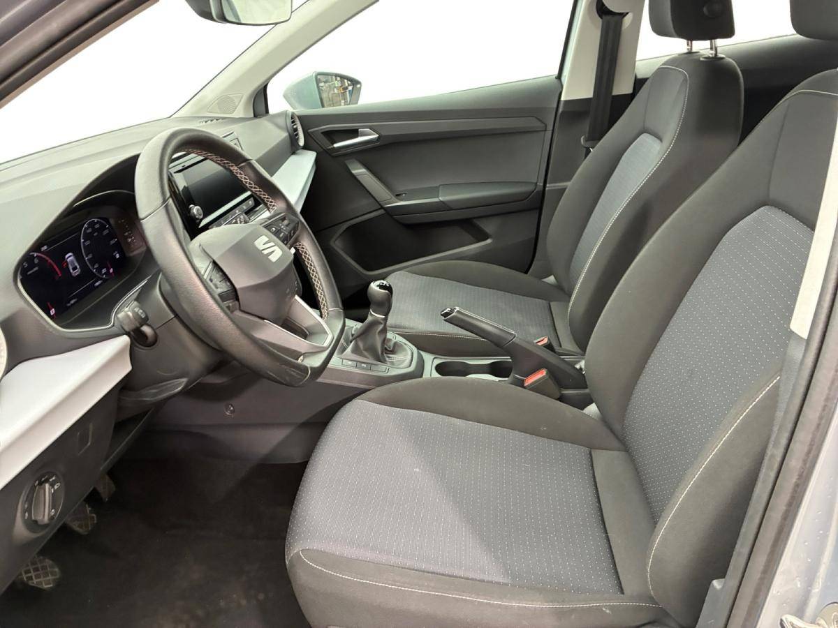 seat-ibiza-2023-gasolina-999cc