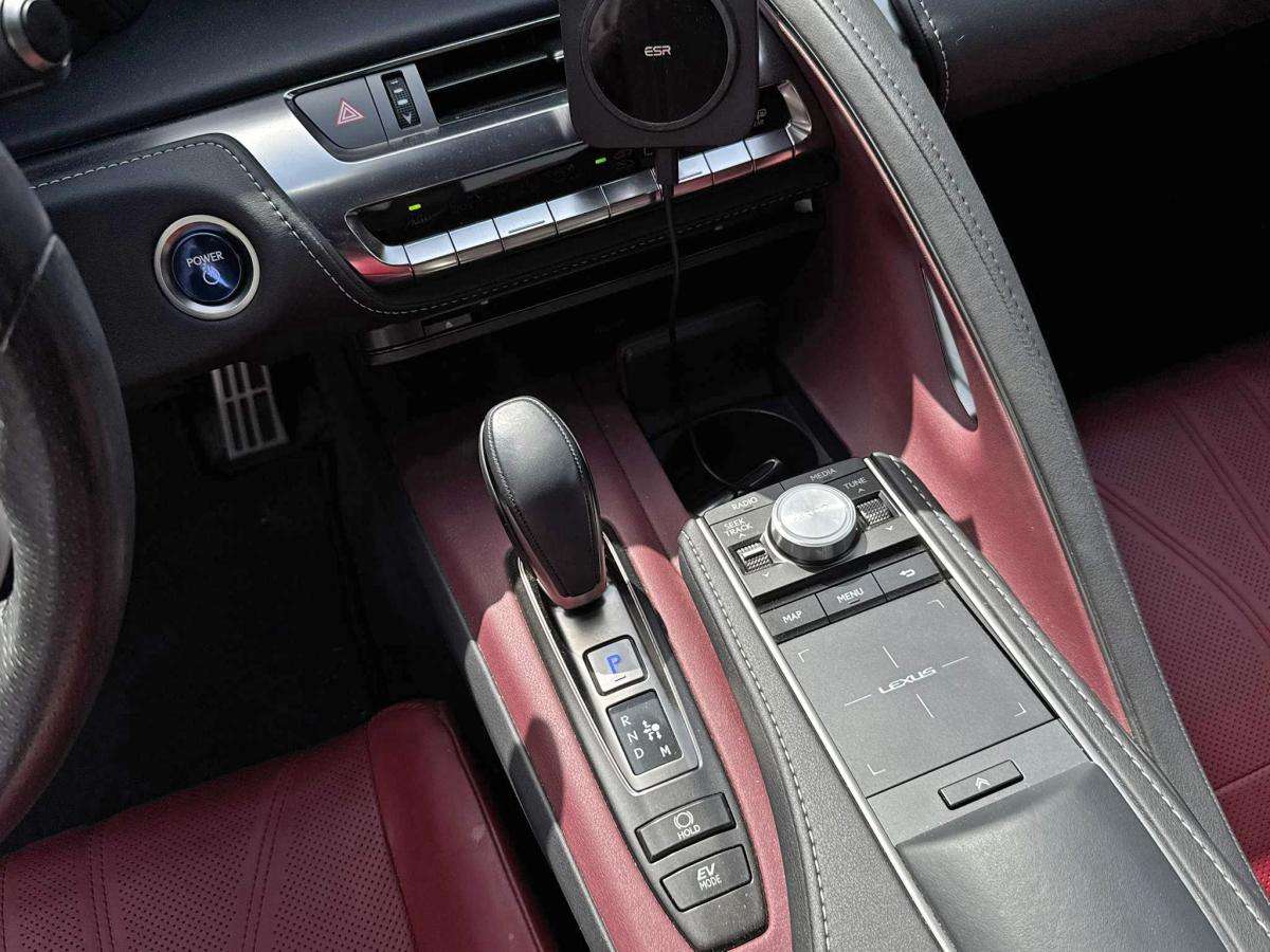 lexus-lc-2017-hibrido-a-gasolina-3456cc