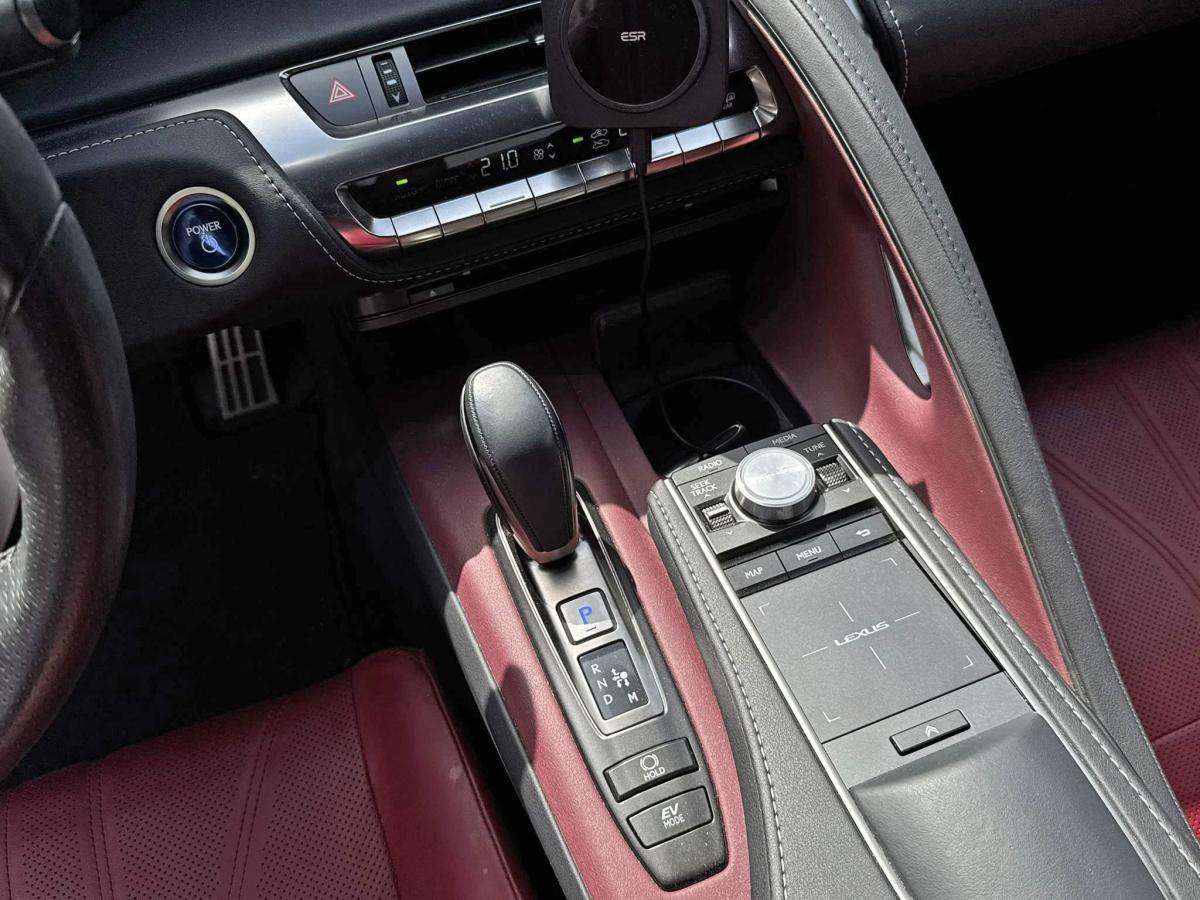 lexus-lc-2017-hibrido-a-gasolina-3456cc