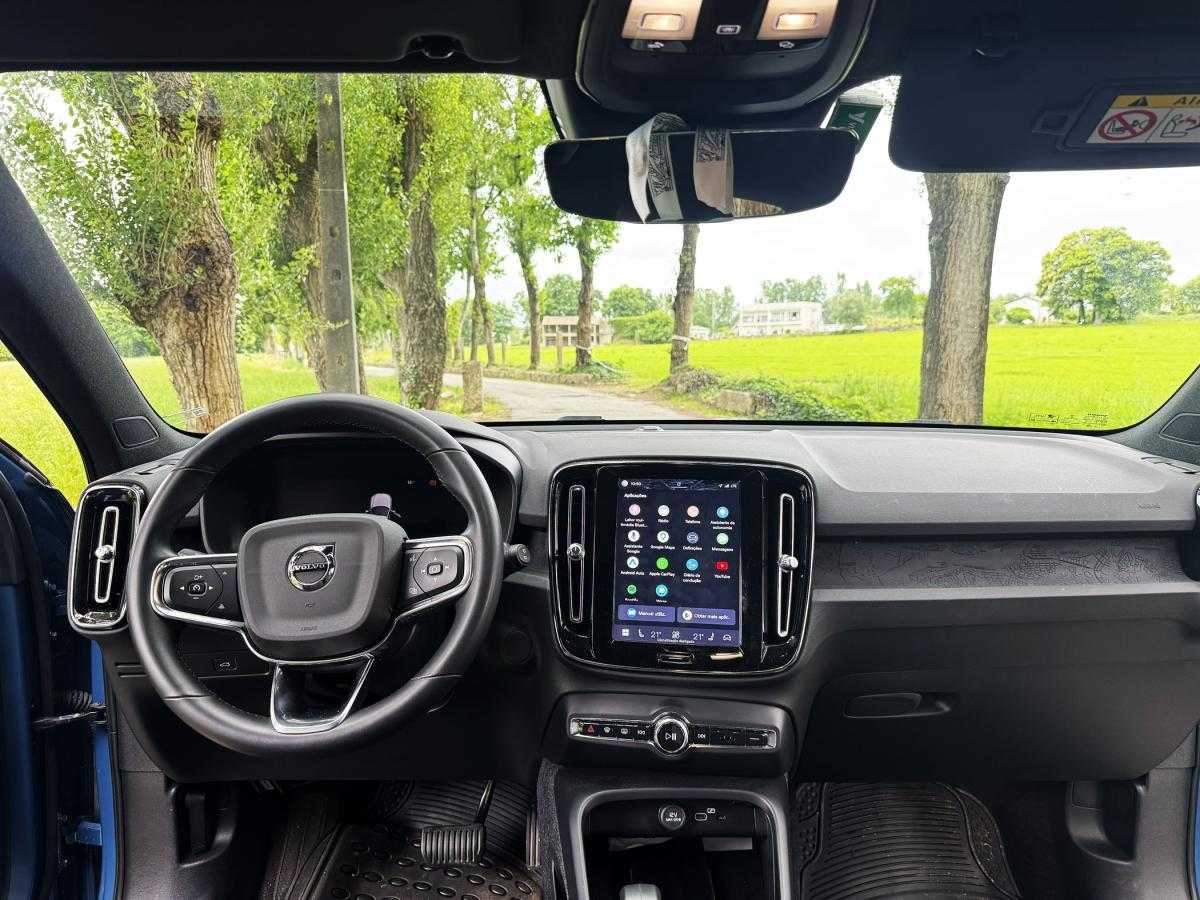 volvo-xc40-2022-eletrico-0cc