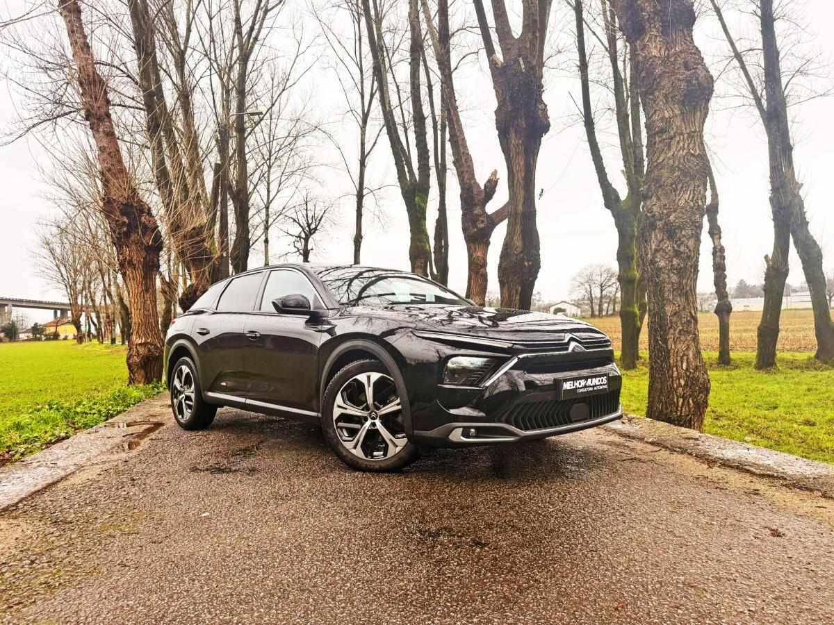 citroen-c5-x-2023-hibrido-a-gasolina-1598cc