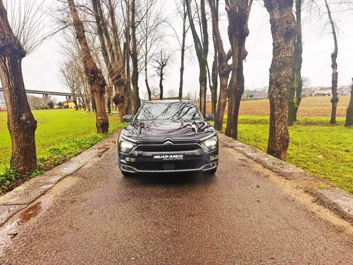 citroen-c5-x-2023-hibrido-a-gasolina-1598cc