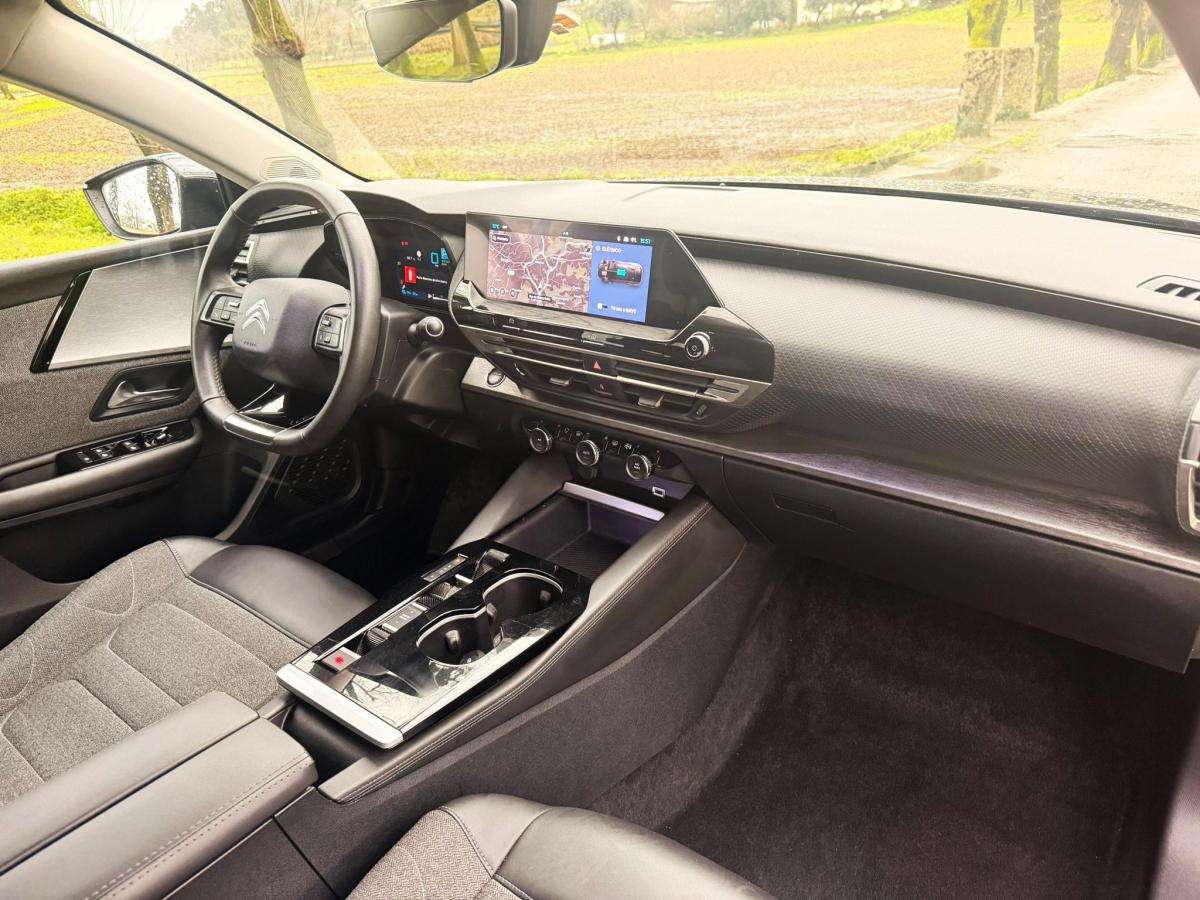 citroen-c5-x-2023-hibrido-a-gasolina-1598cc