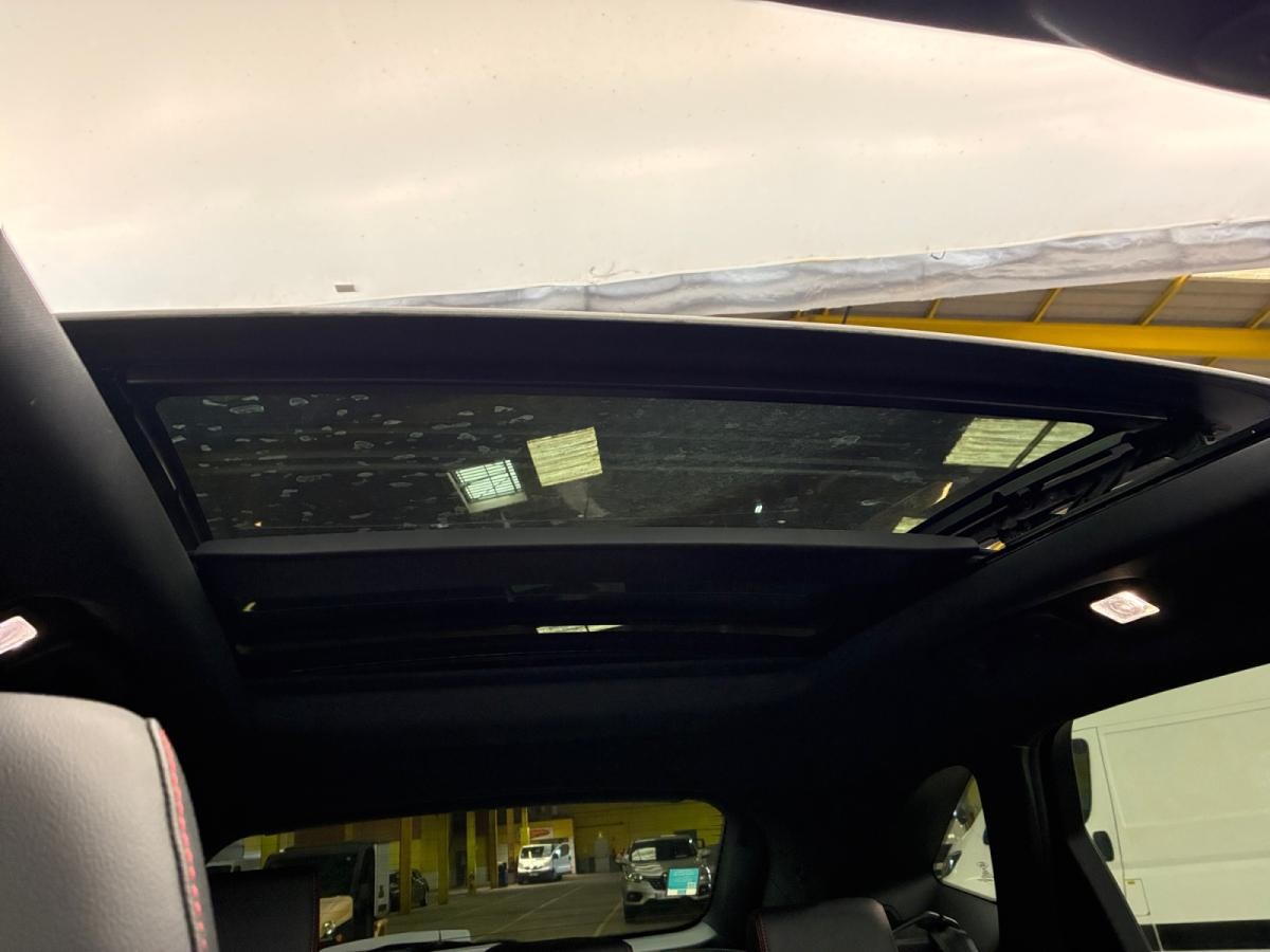 ford-kuga-2023-hibrido-a-gasolina-2488cc