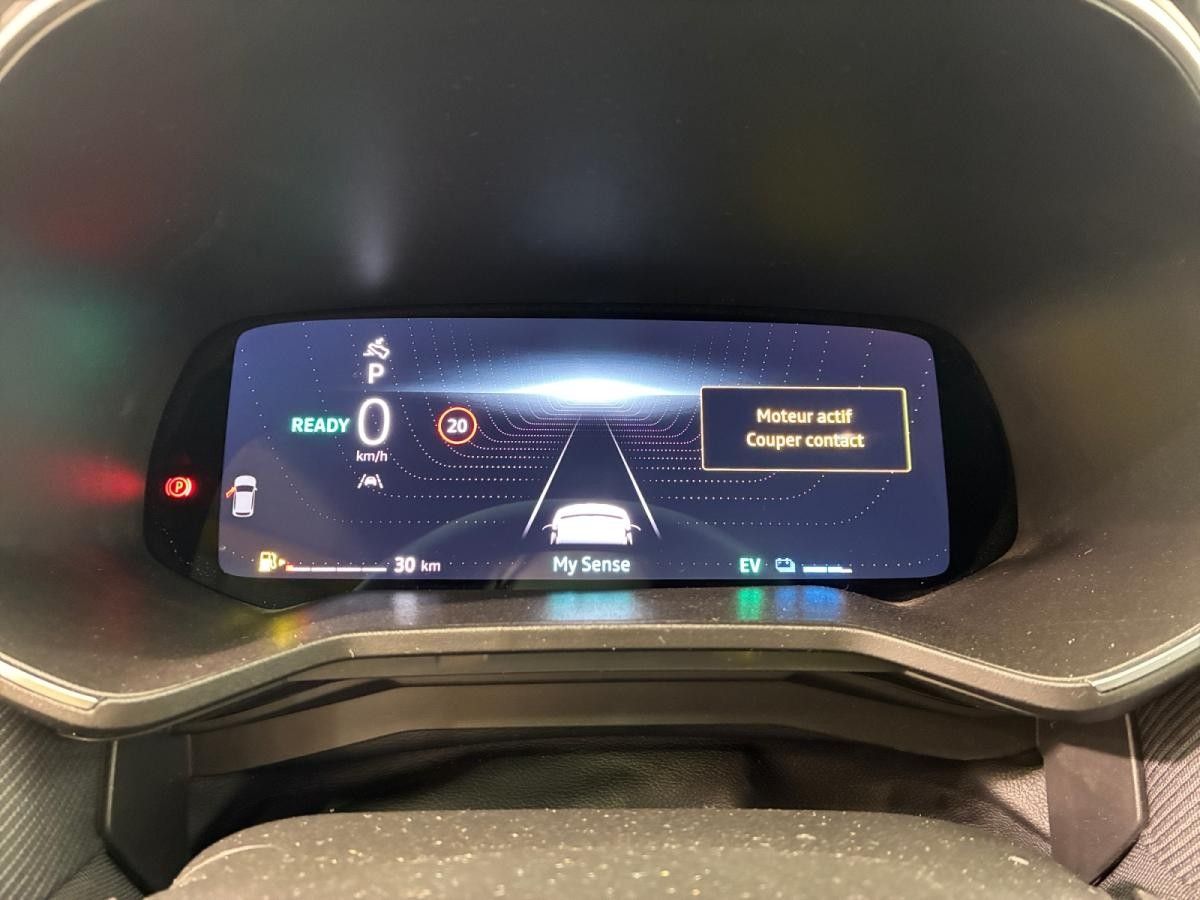 renault-clio-2024-hibrido-a-gasolina-1598cc