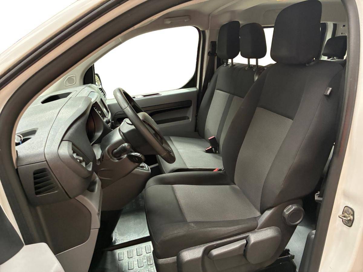 citroen-jumpy-2021-diesel-1499cc