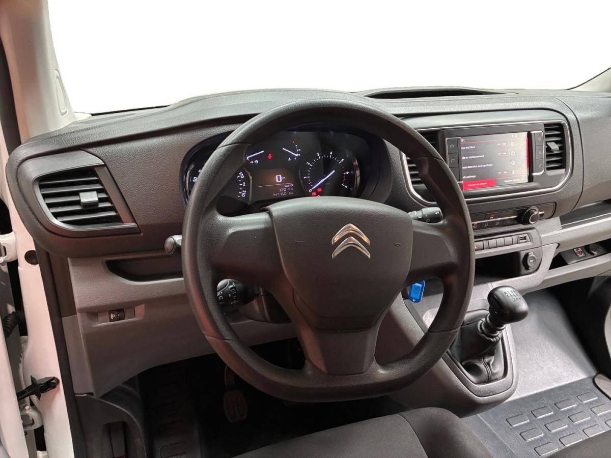 citroen-jumpy-2021-diesel-1499cc