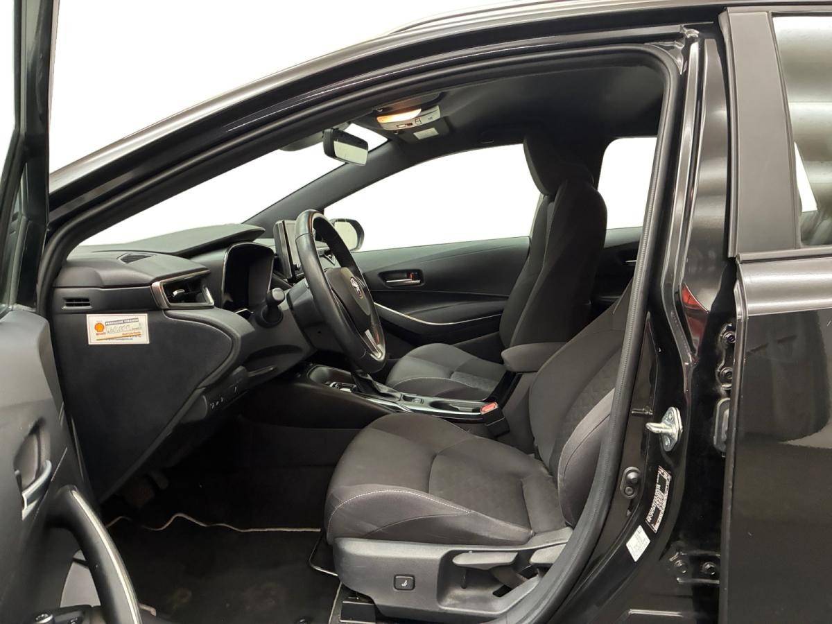 toyota-corolla-2023-hibrido-a-gasolina-1798cc