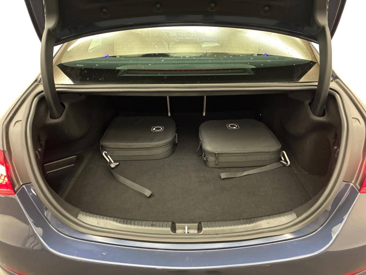 mercedes-benz-classe-c-2024-hibrido-a-gasolina-1999cc