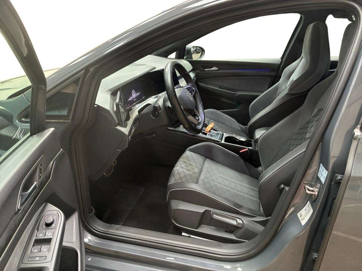 volkswagen-golf-2024-hibrido-a-gasolina-1498cc