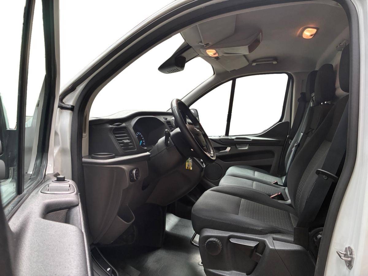 ford-transit-custom-2023-diesel-1995cc