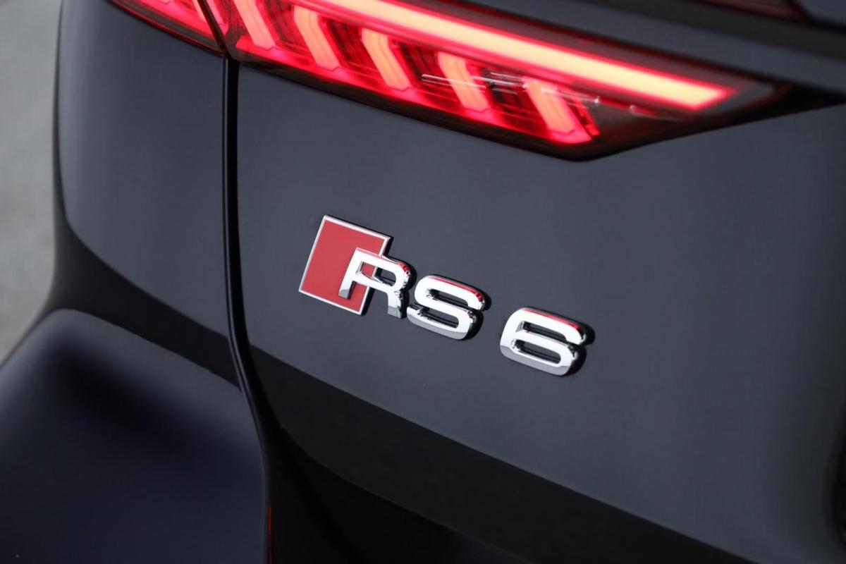audi-rs6-avant-2023-gasolina-3996cc