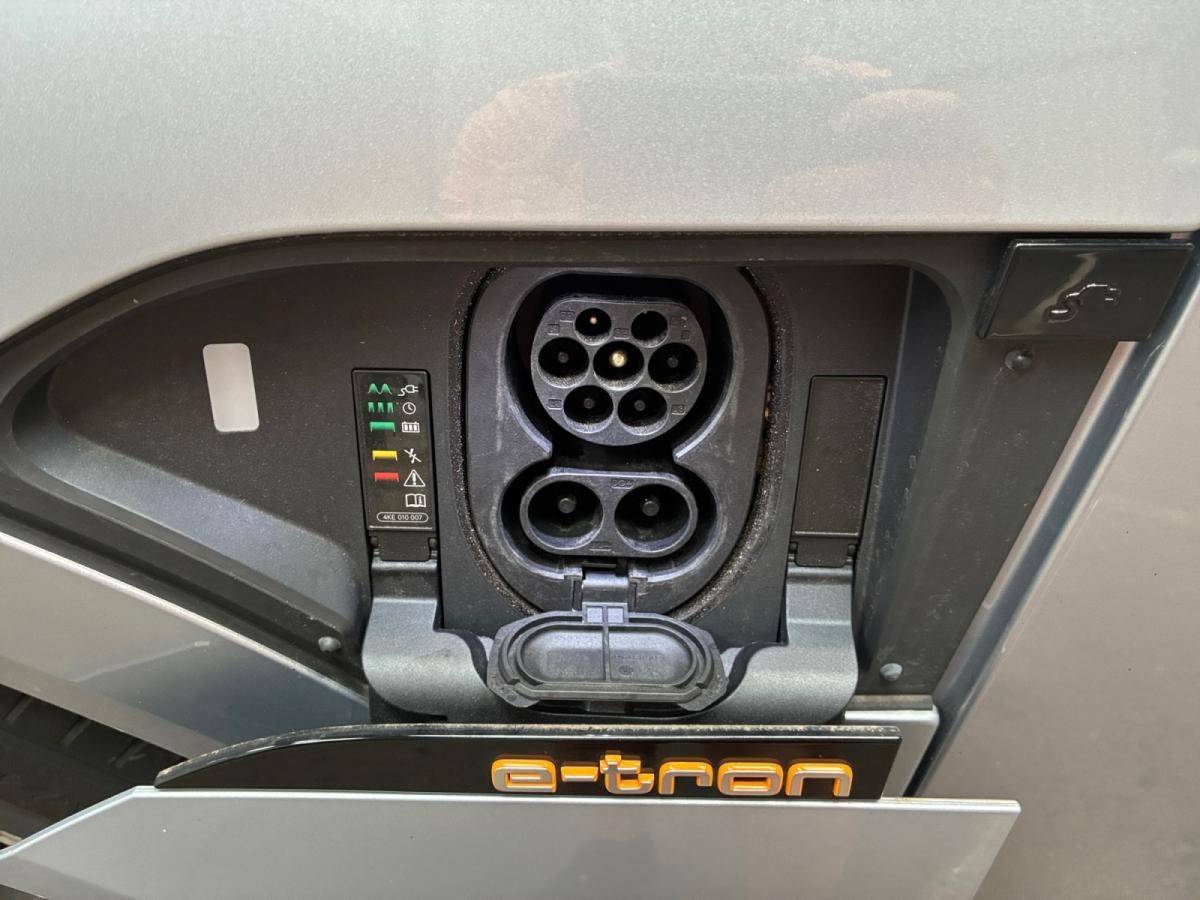 audi-e-tron-2020-eletrico-0cc