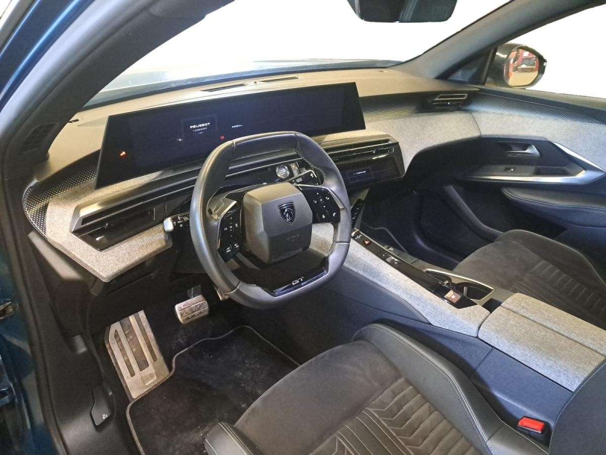 peugeot-e-3008-2024-eletrico-0cc