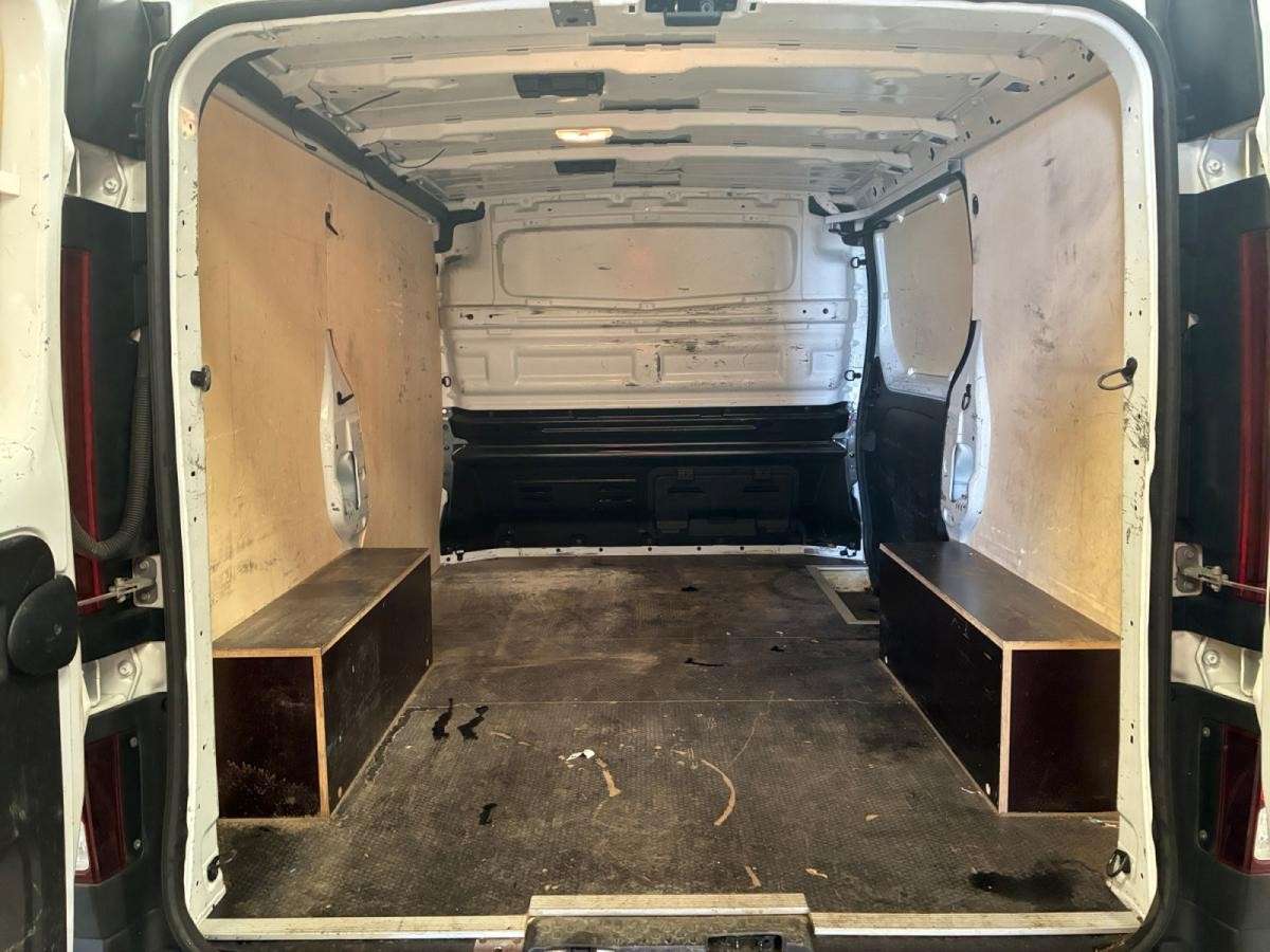 renault-trafic-2022-diesel-1997cc