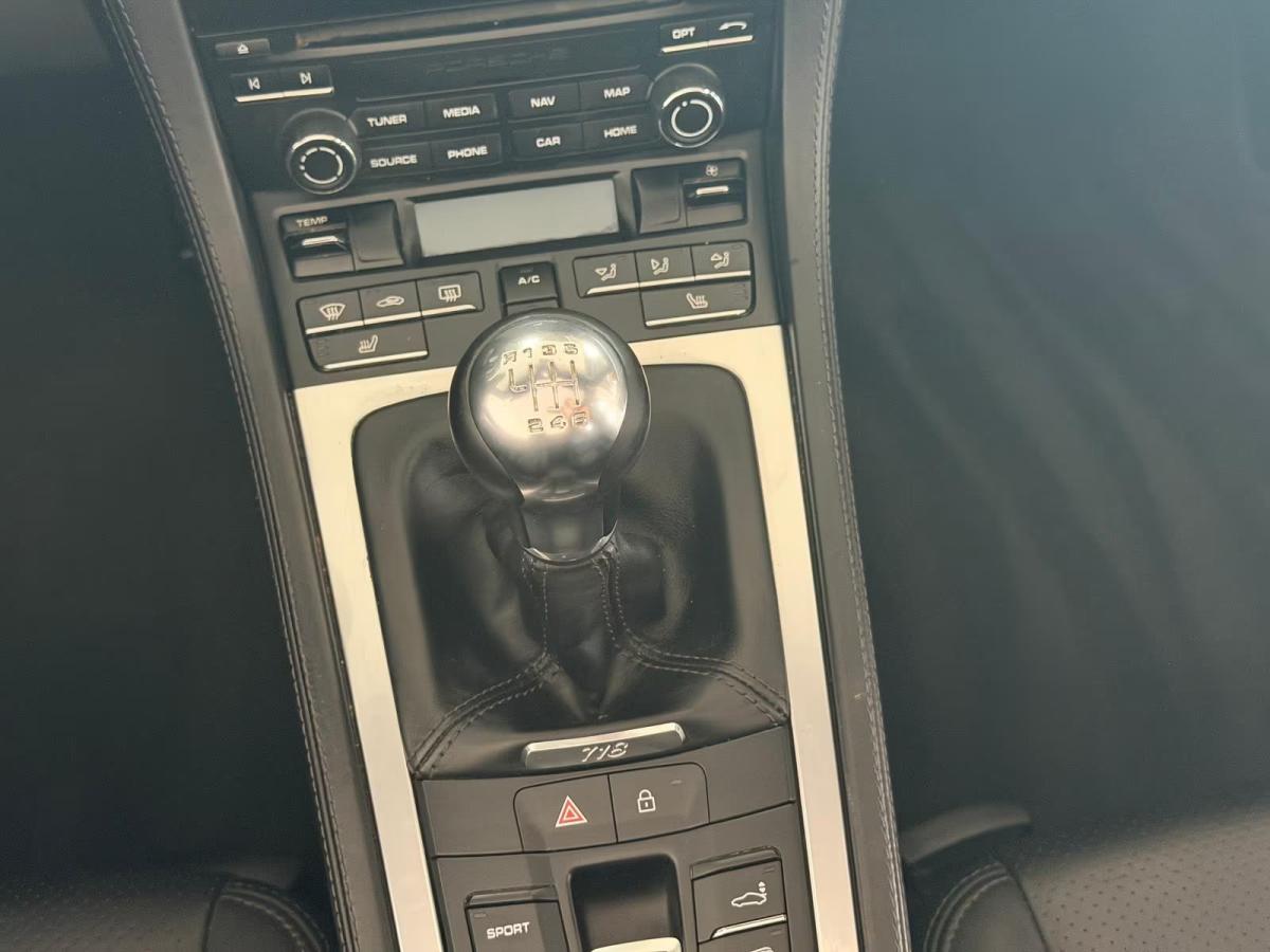 porsche-718-2019-gasolina-1988cc