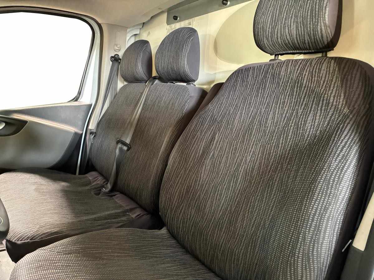 renault-trafic-2019-diesel-1598cc