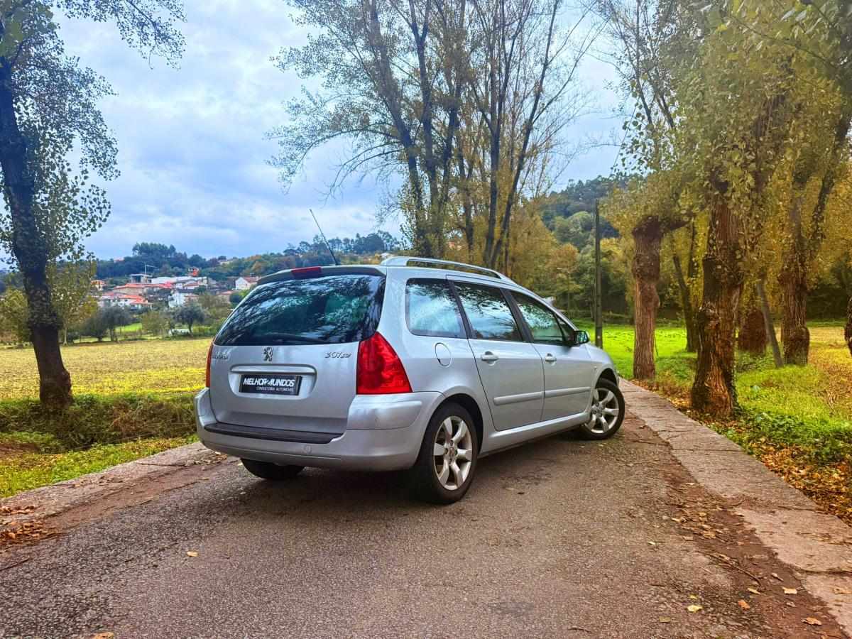 peugeot-207-sw-2007-diesel-1560cc