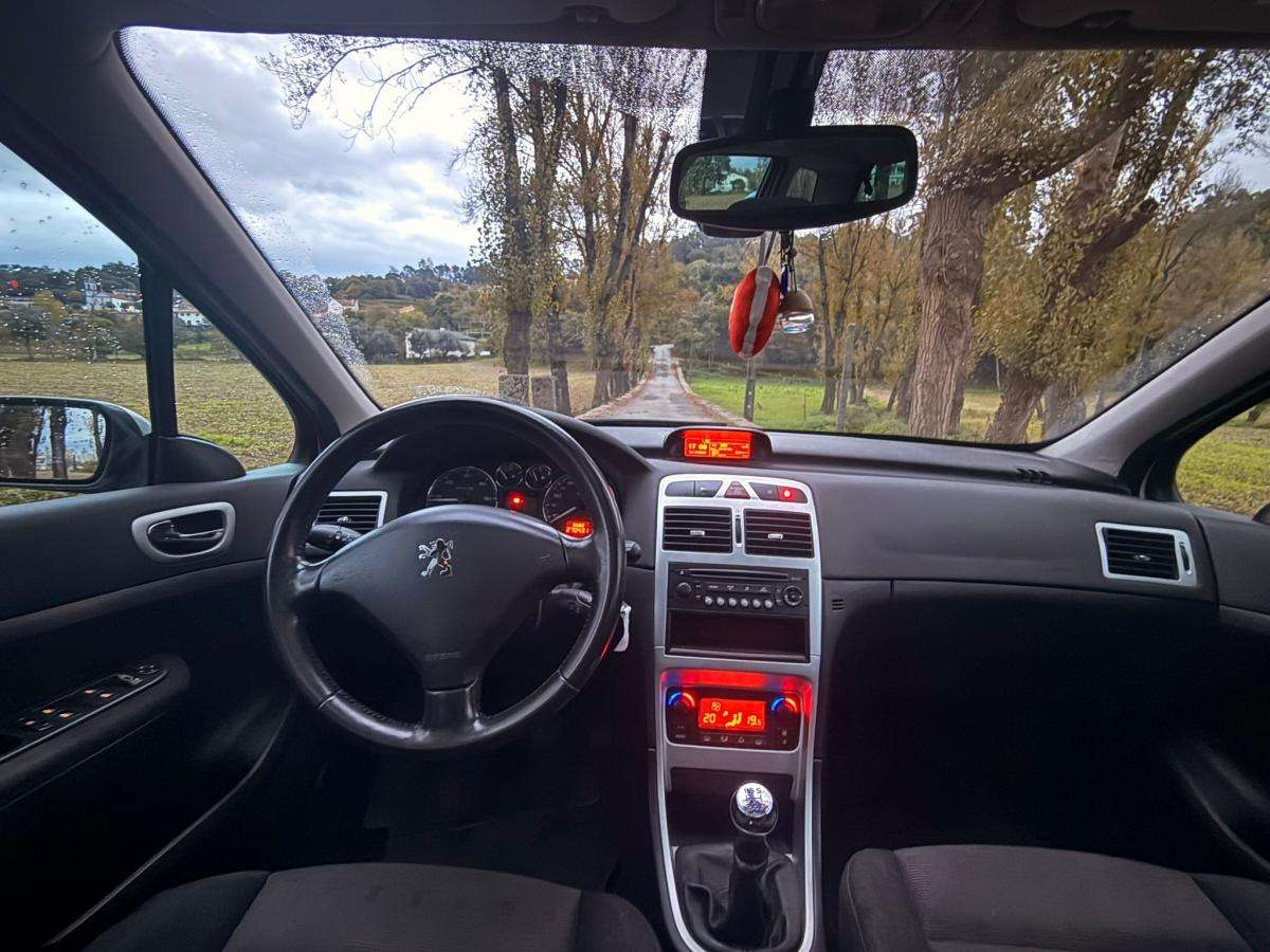 peugeot-207-sw-2007-diesel-1560cc
