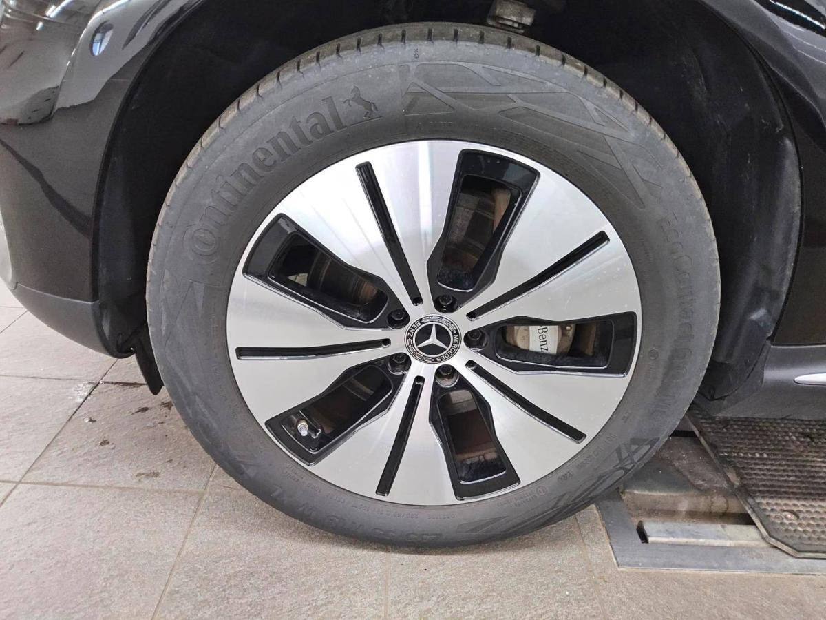 mercedes-benz-eqc-2023-eletrico-0cc