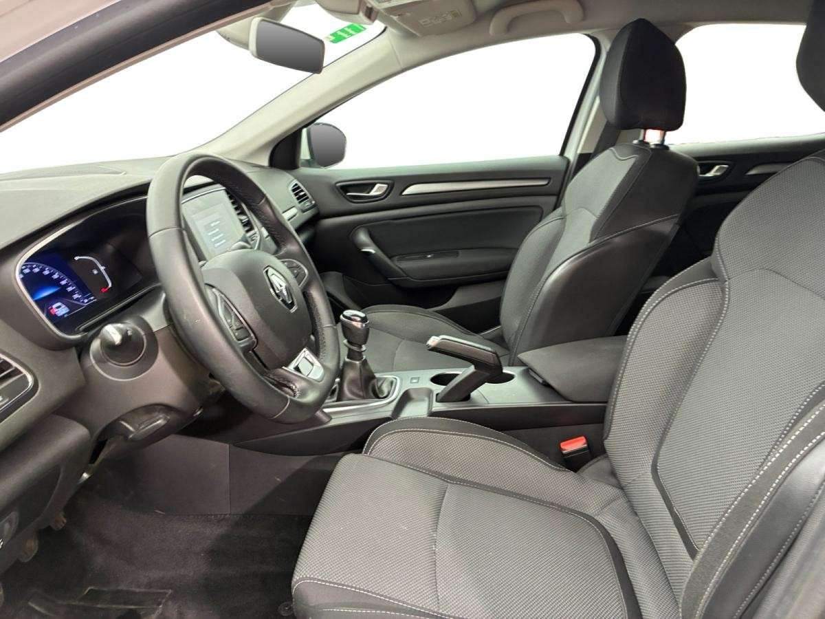 renault-megane-2023-diesel-1461cc