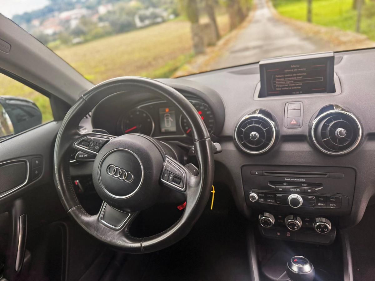 audi-a1-2010-gasolina-1390cc