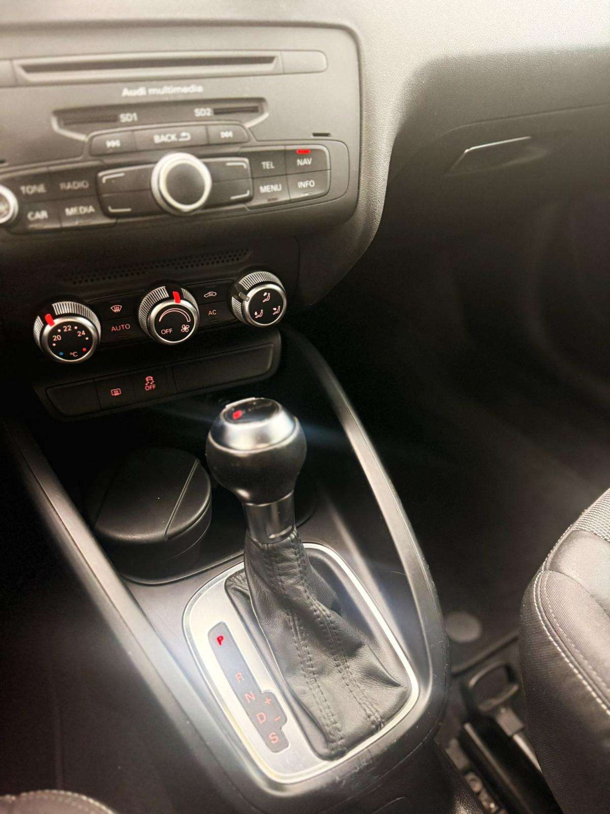 audi-a1-2010-gasolina-1390cc