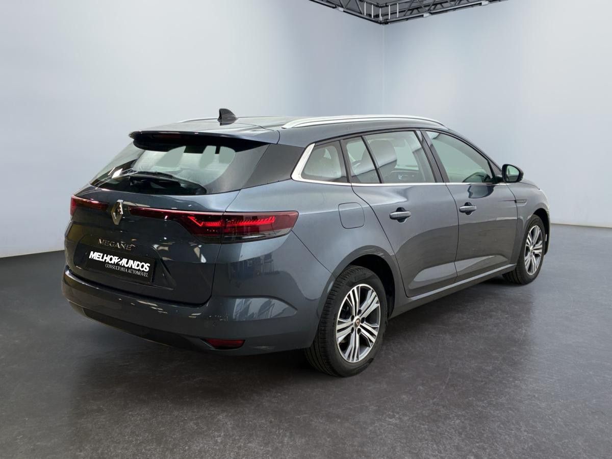 renault-megane-break-2023-diesel-1461cc