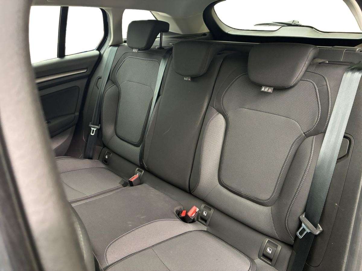 renault-megane-break-2023-diesel-1461cc