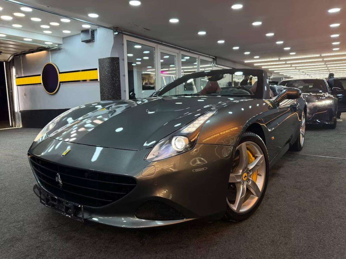 ferrari-california-2015-gasolina-3855cc
