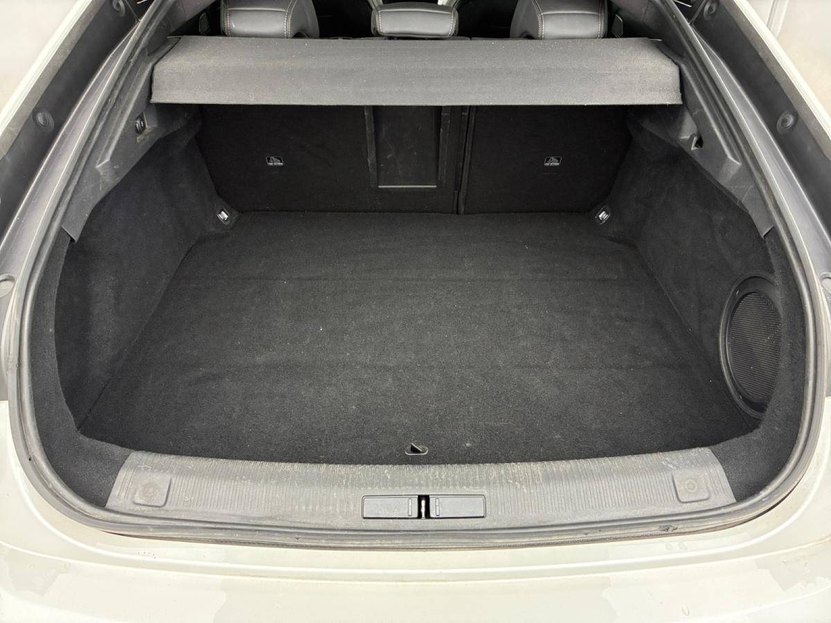 peugeot-508-2023-hibrido-a-gasolina-1598cc