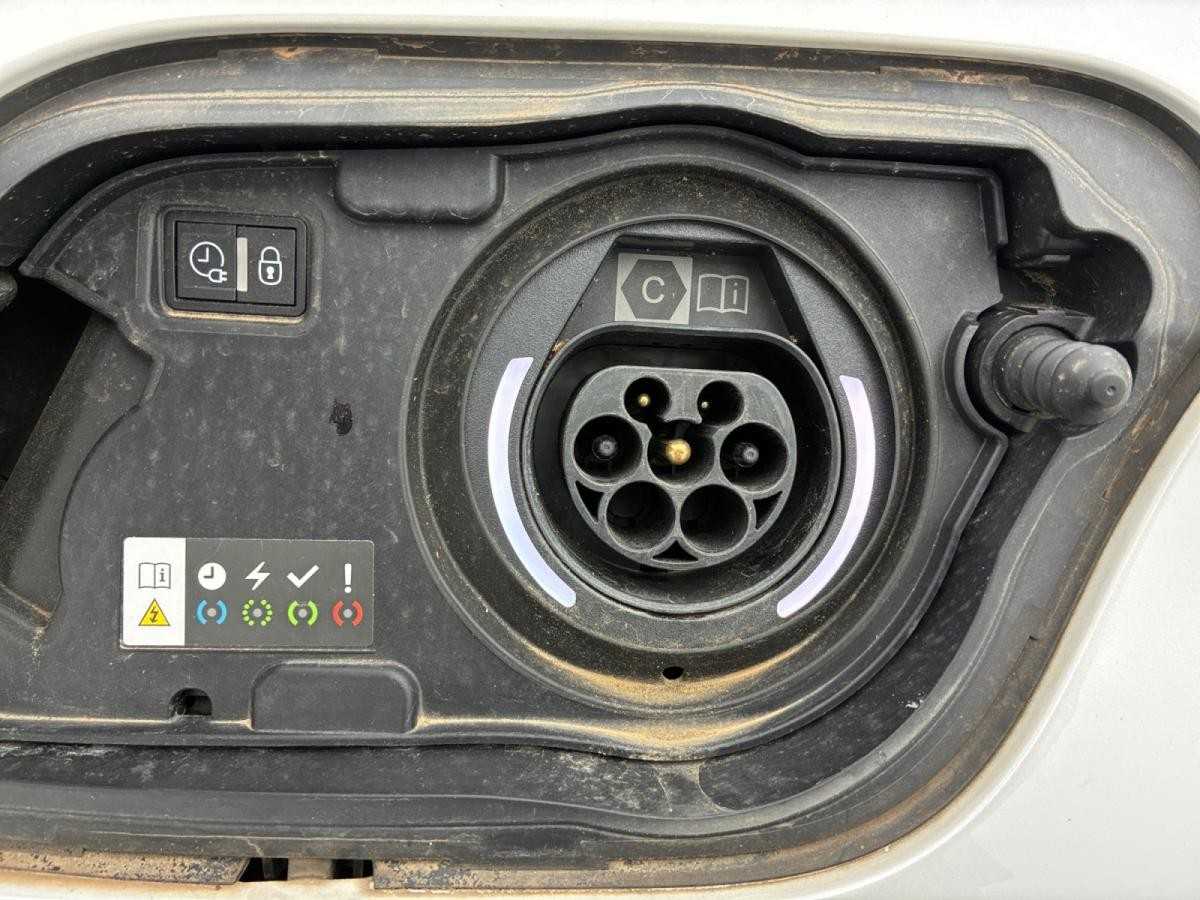 peugeot-508-2023-hibrido-a-gasolina-1598cc