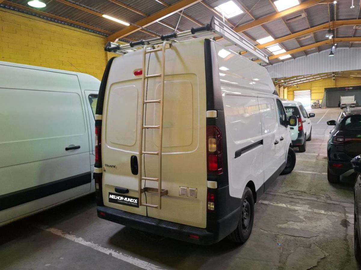 renault-trafic-2021-diesel-1997cc