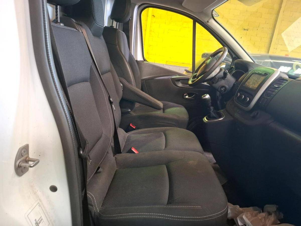 renault-trafic-2021-diesel-1997cc