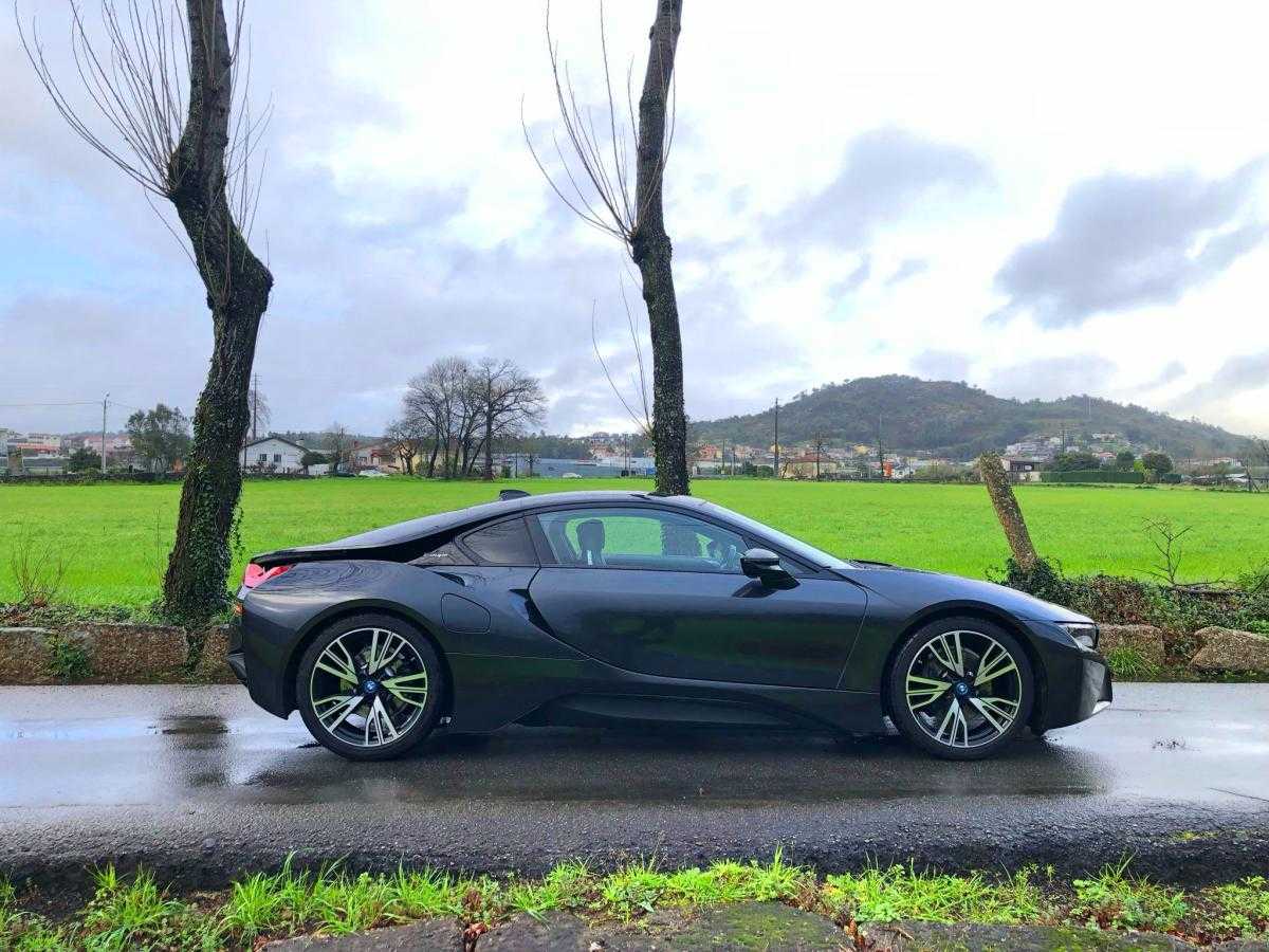 bmw-i8-2019-hibrido-a-gasolina-1499cc