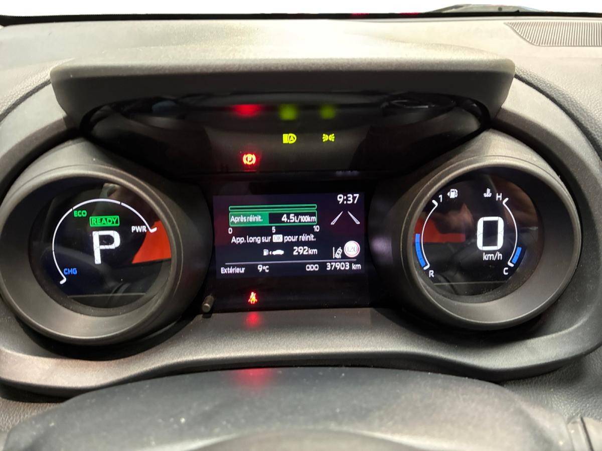toyota-yaris-2021-hibrido-a-gasolina-1490cc